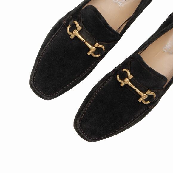 950$ Salvatore Ferragamo Gancini Bit Brown Suede Driving Loafers Moc US 9 D main image 11